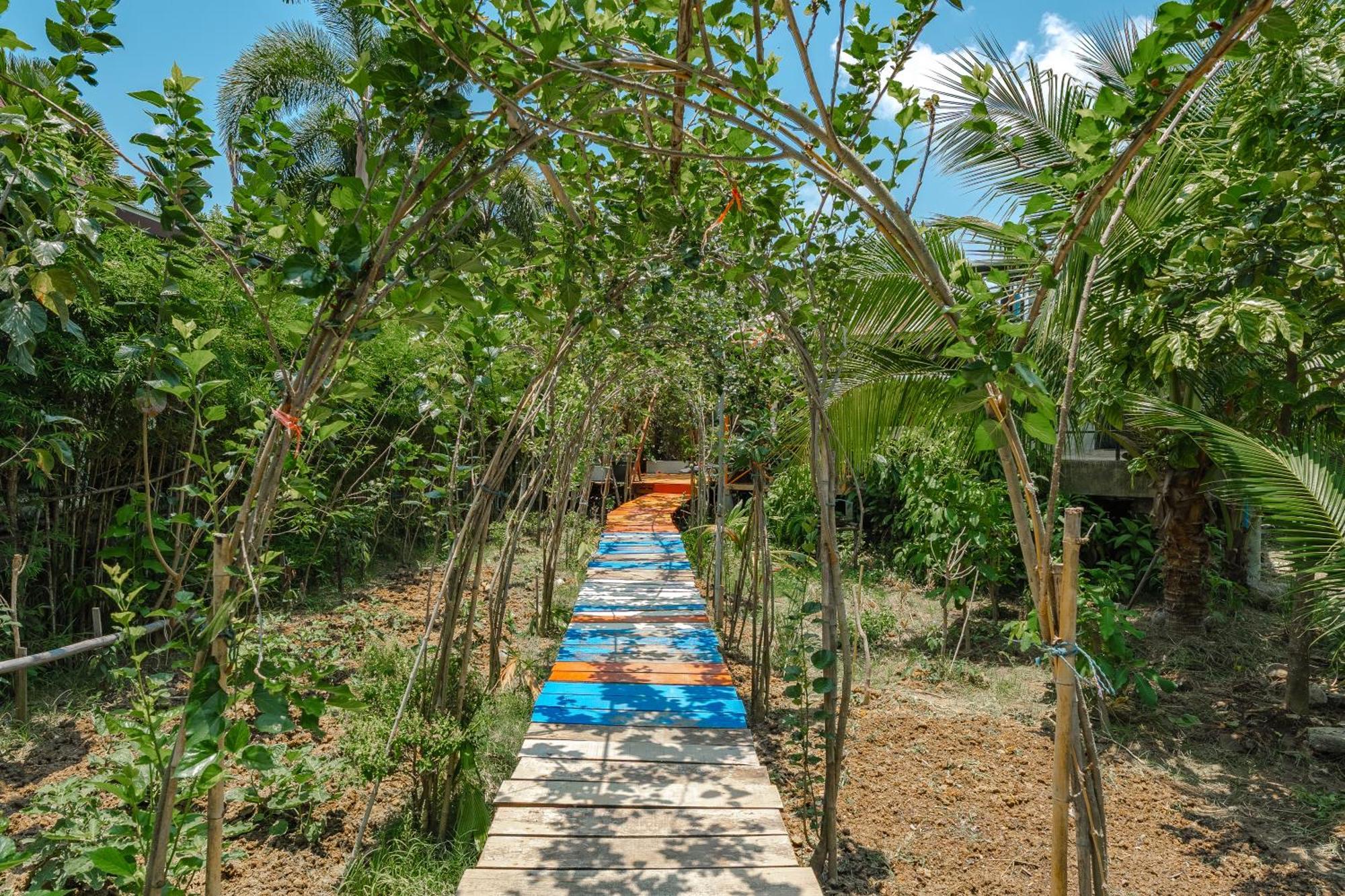 Coco Paradiso Phuket Bagian luar foto
